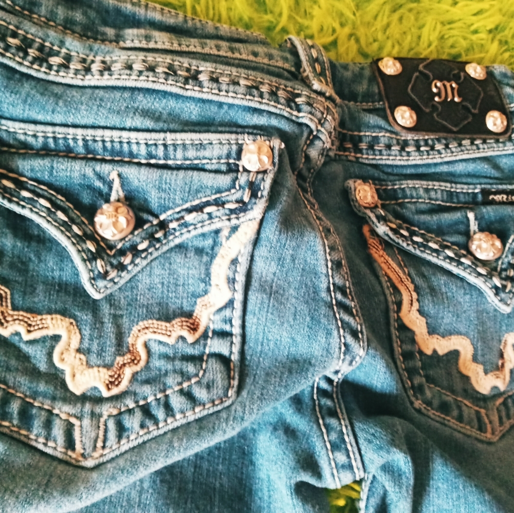 Women's Miss Me jeans